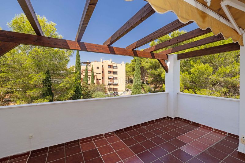 Foto 0c710254-3ff0-4287-9954-73d90f7e791e. Àtic amb calefacció aparcament piscina a La Carolina - Guadalpín Marbella