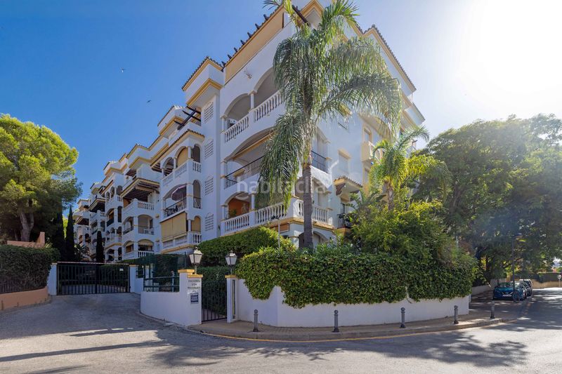 Foto ac9d5497-3b77-40e9-abf7-7093335c773d. Àtic amb calefacció aparcament piscina a La Carolina - Guadalpín Marbella