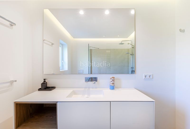 Foto c2136421-fdeb-499f-862f-66f83832246a. Casa adossada amb xemeneia calefacció a La Carolina - Guadalpín Marbella
