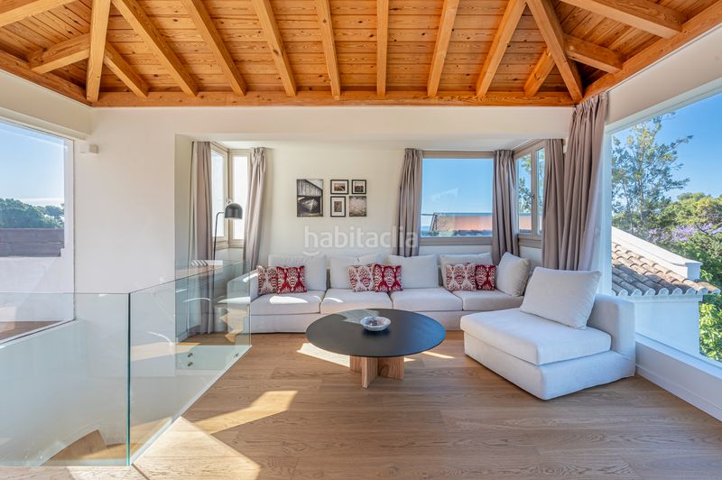 Foto d24c3581-aa29-4002-a694-5fd3e78f427e. Casa adossada amb xemeneia calefacció a La Carolina - Guadalpín Marbella