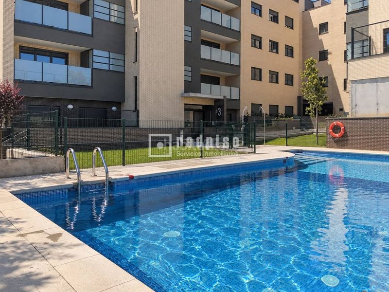 Foto 3be45411-c1f9-49fe-9417-66c8304f5334. Pis amb calefacció aparcament piscina a Miramadrid Paracuellos de Jarama