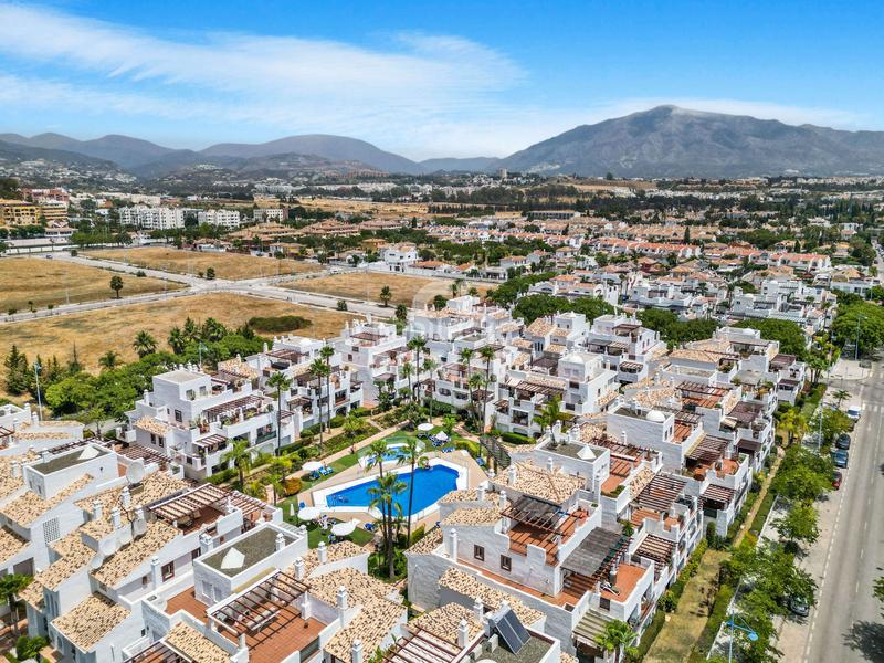 Foto e6bf7ef8-5d6b-4c08-bc78-bd30156dc9f3. Ático encantador ático en san pedro playa, a menos de 5 minutos andando del mar y con orientación oeste que garantiza sol y luminosidad en Marbella