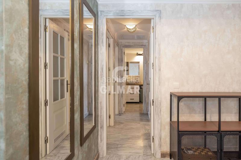 Foto 90494b42-041a-4b2a-b5ac-2178ad8d99c0. Attique avec chauffage parking piscine dans Nueva Andalucía centro Marbella