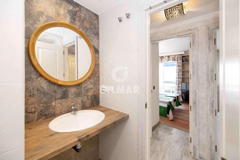 Foto ac51dd05-faff-4c6a-b20f-b14c23301085. Attique avec chauffage parking piscine dans Nueva Andalucía centro Marbella