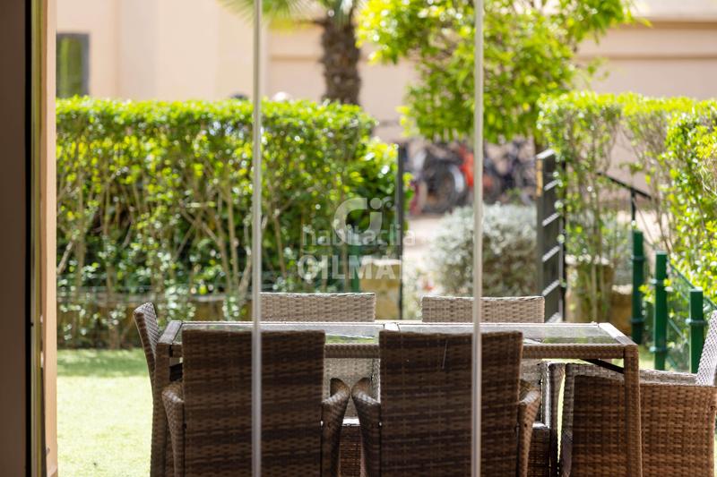 Foto 59f12b20-9949-49d2-806f-00b76c5c0820. Planta baixa amb calefacció aparcament piscina a Marbella