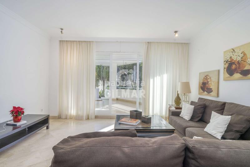 Foto 332171f0-45ff-40e4-97a5-0b23ee48eda9. Piccolo appartamento con riscaldamento parcheggio in Marbella