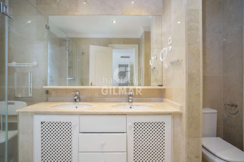 Foto 98b0d38f-7007-4276-a634-981591b517d2. Piccolo appartamento con riscaldamento parcheggio in Marbella