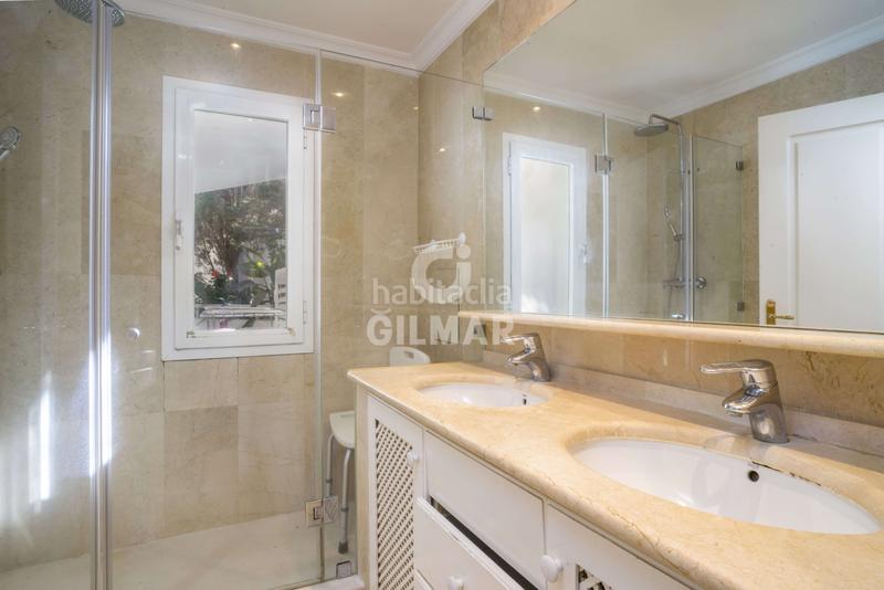 Foto a5d95fd8-9b41-4ad0-b2c0-f7fda93710d1. Piccolo appartamento con riscaldamento parcheggio in Marbella