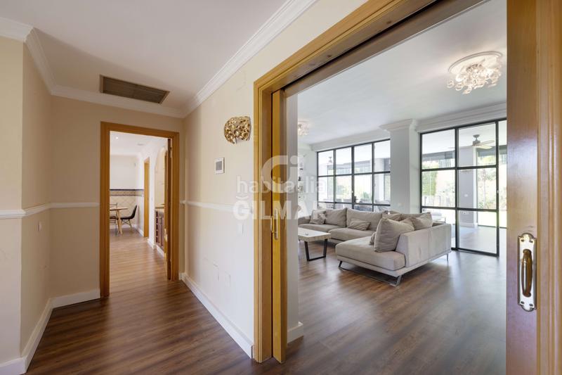 Foto 0f7572e0-7be0-48a6-bb60-2a35c617dccd. Chalet avec chauffage parking piscine dans Guadalmina Alta Marbella