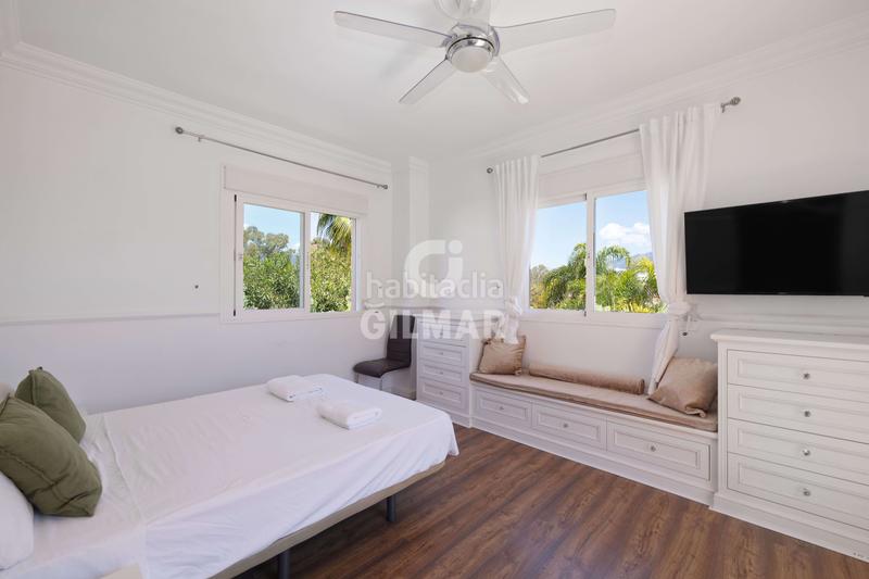 Foto 0fbea2d1-3cbd-4c71-93e6-393593de867e. Chalet avec chauffage parking piscine dans Guadalmina Alta Marbella