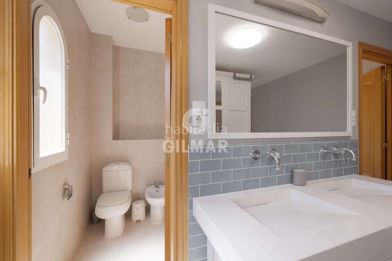 Foto 28c7df67-d7da-4859-9519-ede9c3a730f8. Chalet avec chauffage parking piscine dans Guadalmina Alta Marbella