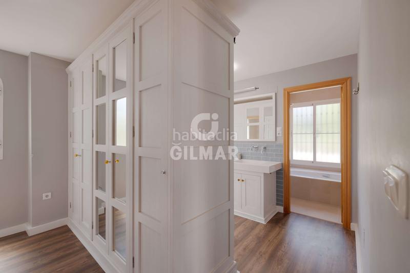 Foto f99c0d47-ca5b-4741-a881-f54f2df56a9e. Chalet avec chauffage parking piscine dans Guadalmina Alta Marbella