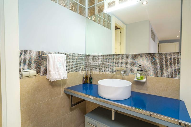 Foto 7b2efb4c-e1c3-4024-9393-7103b0849d30. Xalet amb calefacció aparcament piscina a San Pedro de Alcántara Pueblo Marbella