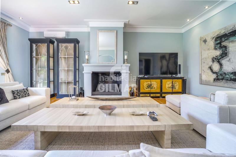 Foto b0af281f-d322-453d-9185-5200b2b09851. Xalet amb calefacció aparcament piscina a San Pedro de Alcántara Pueblo Marbella