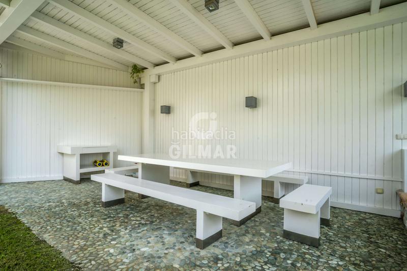 Foto fc3f0c9f-7b2d-42a1-9fae-c49f65373774. Xalet amb calefacció aparcament piscina a San Pedro de Alcántara Pueblo Marbella