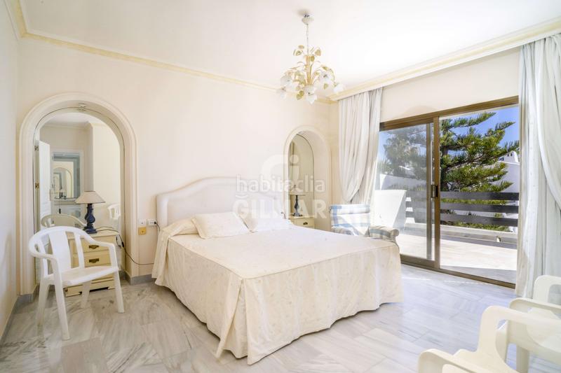 Foto 0349bc05-c255-42b7-847c-db610665fdc4. Casa adossada amb calefacció aparcament piscina a Marbella