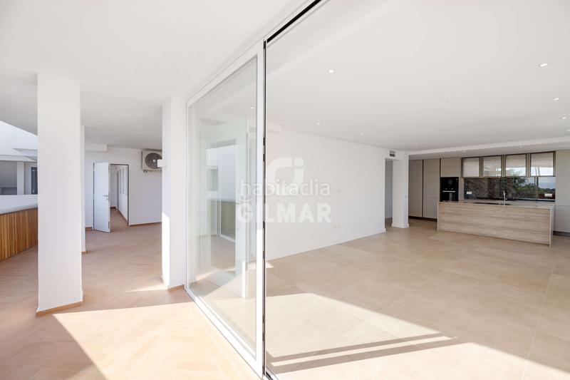 Foto 1ad6cb54-c9ec-4bfa-8f21-ef95c0b8af0b. Appartement avec chauffage parking piscine dans Nueva Andalucía centro Marbella