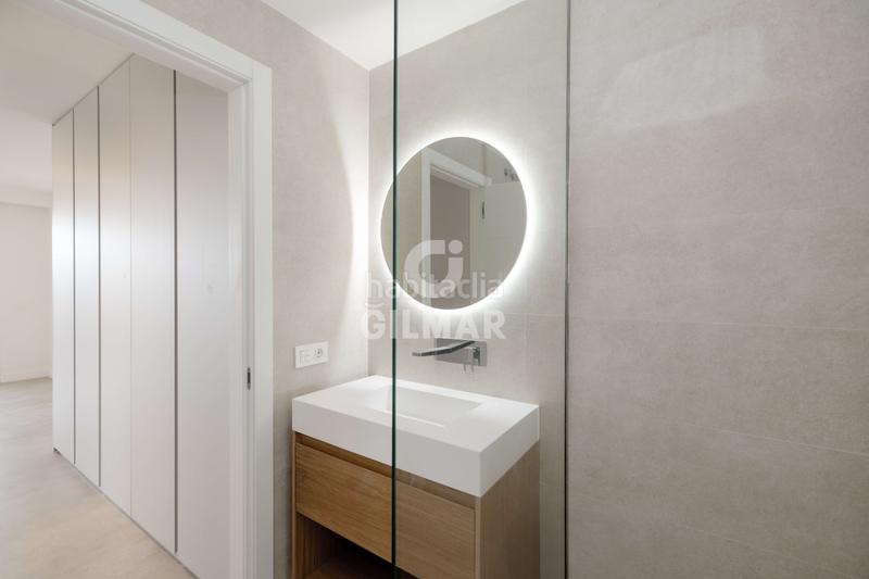 Foto 8bee8fce-6677-478e-ba0b-df54096e3fd0. Appartement avec chauffage parking piscine dans Nueva Andalucía centro Marbella