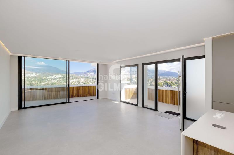 Foto 160685c5-cae2-4721-b6b0-e5a87b546d27. Apartament amb calefacció aparcament piscina a Nueva Andalucía centro Marbella