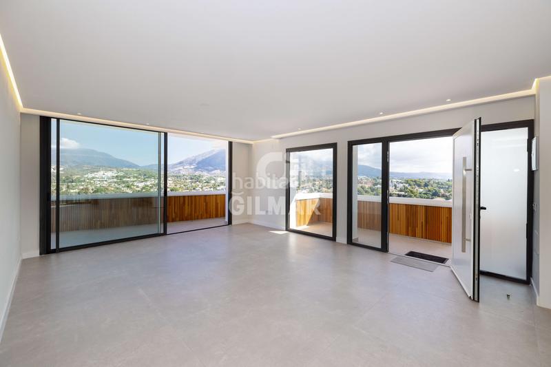 Foto 4a7f66a5-9dbb-487f-a476-6285d17a9a6d. Apartament amb calefacció aparcament piscina a Nueva Andalucía centro Marbella