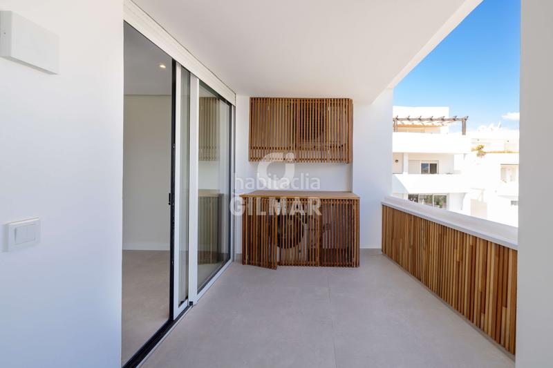 Foto 8702c491-8ddc-4890-aa1a-09a7bfad9f09. Apartament amb calefacció aparcament piscina a Nueva Andalucía centro Marbella