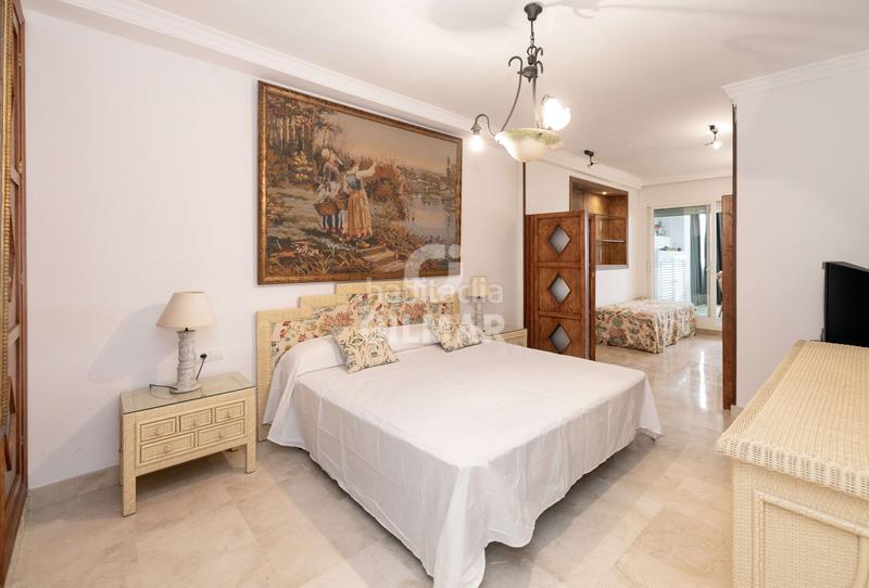 Foto dc5c047e-49be-4dd2-8a2e-e7d0605dcad0. Apartament amb calefacció aparcament piscina a La Carolina - Guadalpín Marbella