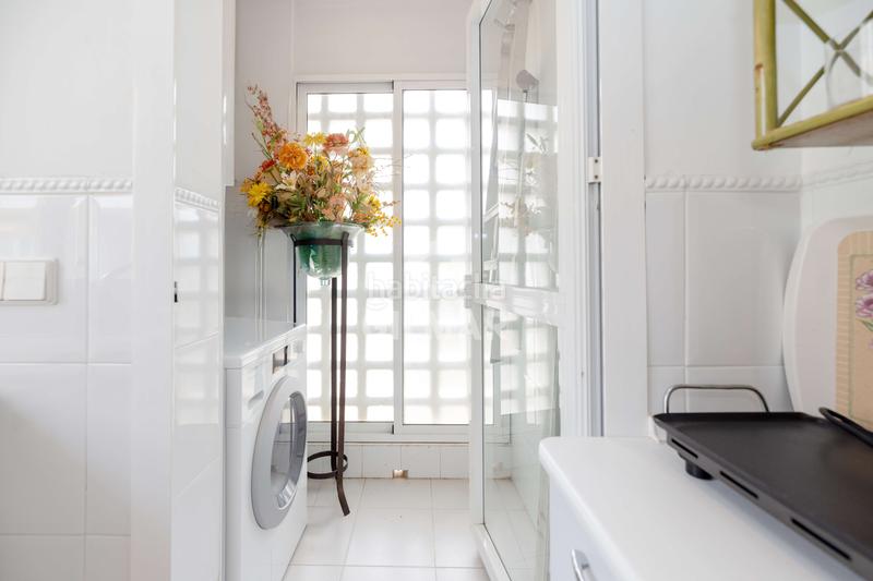 Foto e1f1093f-2d2d-4675-aef3-b4b564752a6a. Apartament amb calefacció aparcament piscina a La Carolina - Guadalpín Marbella