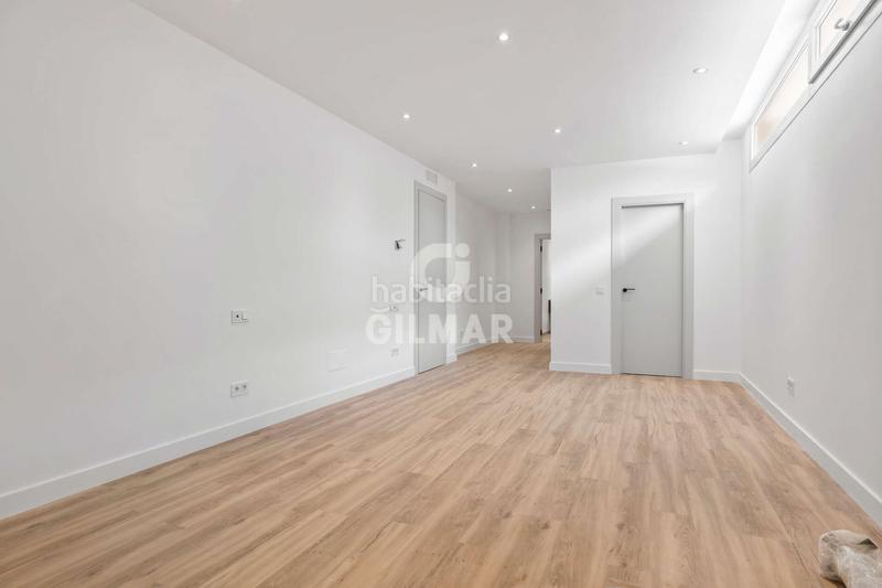 Foto 449d1375-d9cc-4ac5-84e7-3d87b6e54039. Chalet avec chauffage parking piscine dans Nueva Alcántara Marbella