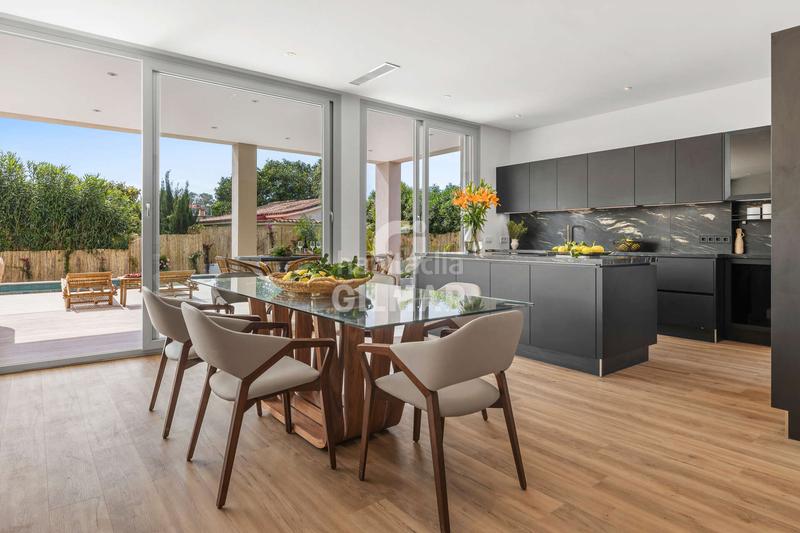 Foto 570c205f-22d2-4f69-a86f-691844746551. Chalet avec chauffage parking piscine dans Nueva Alcántara Marbella