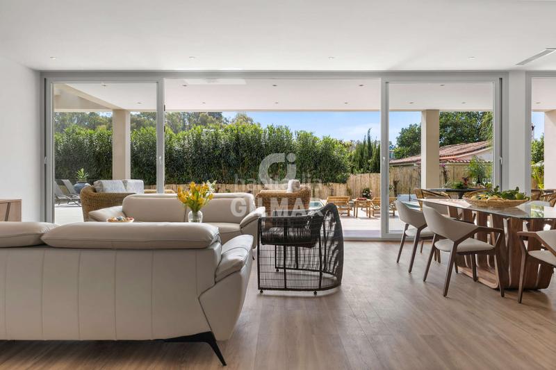 Foto a247b0ae-fea5-47e8-bcc3-ca74084bc81f. Chalet avec chauffage parking piscine dans Nueva Alcántara Marbella