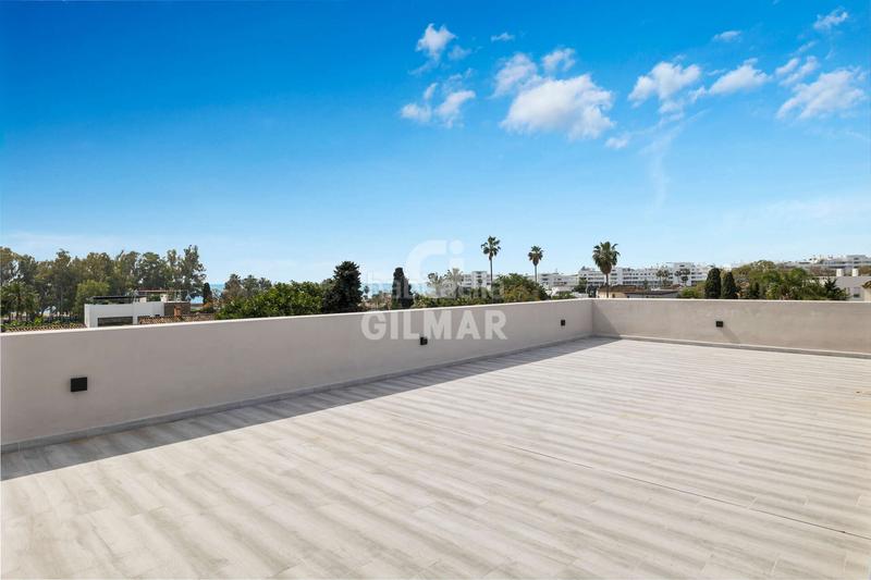 Foto bba6235d-5b0b-4cc6-b4d8-0e570f16f241. Chalet avec chauffage parking piscine dans Nueva Alcántara Marbella