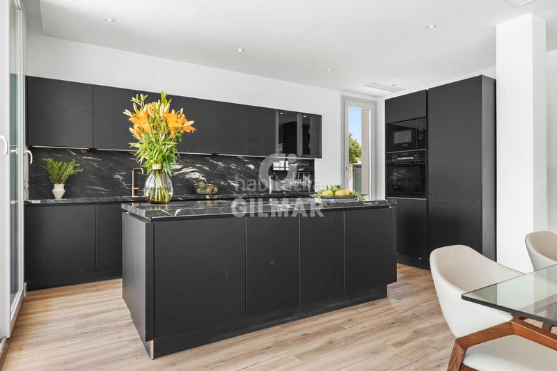 Foto ed97740c-d4d8-4cf0-ab2d-38e393e781a9. Chalet avec chauffage parking piscine dans Nueva Alcántara Marbella