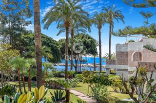 Duplex à Puerto Banús. Cumplir el sueño de vivir en la urbanización más exclusiva del c