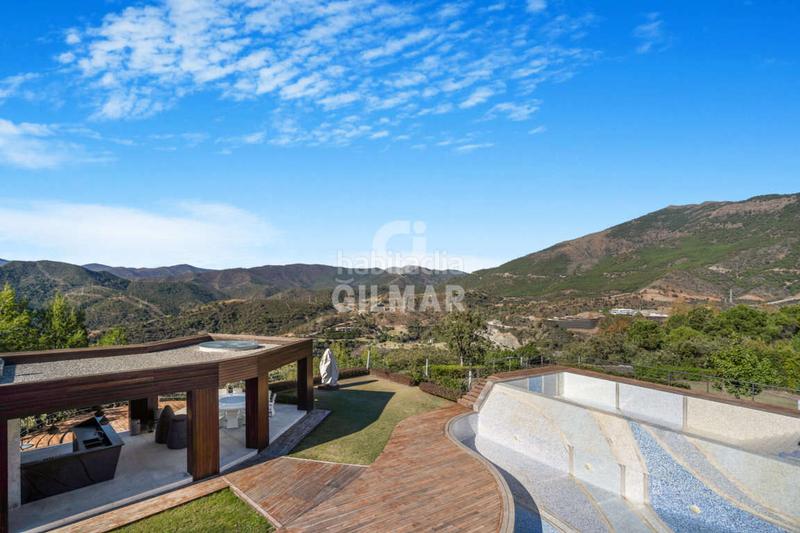 Foto 0ba7974a-a6f8-48cc-b404-f4ab64fa403e. Chalet avec chauffage parking piscine dans La Zagaleta Benahavís
