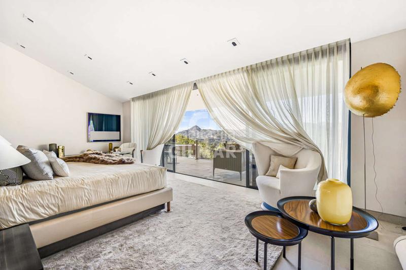 Foto 1beea3e3-a59e-4887-8af0-a8b9ef3ca7e8. Chalet avec chauffage parking piscine dans La Zagaleta Benahavís