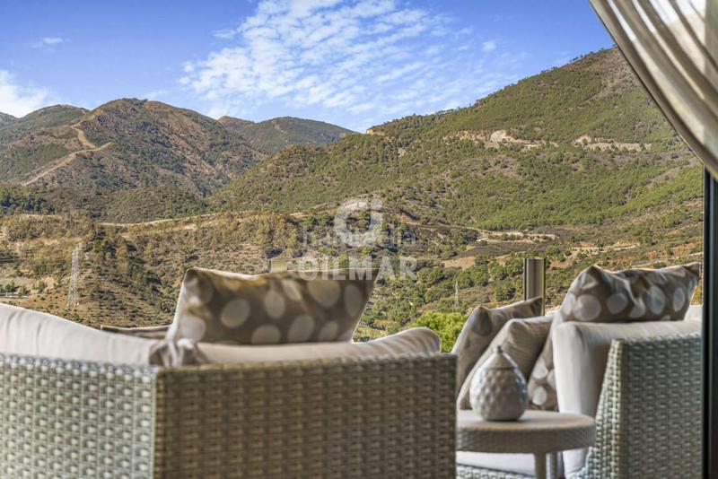 Foto 2dd8a3ee-fb92-4614-92e5-71193a397991. Chalet avec chauffage parking piscine dans La Zagaleta Benahavís