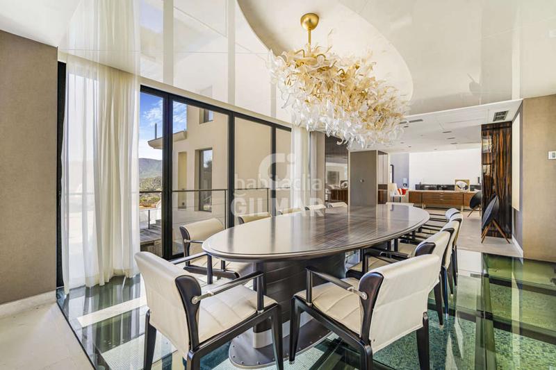 Foto a6b587ad-fad9-4605-a735-f492f7a0afe6. Chalet avec chauffage parking piscine dans La Zagaleta Benahavís