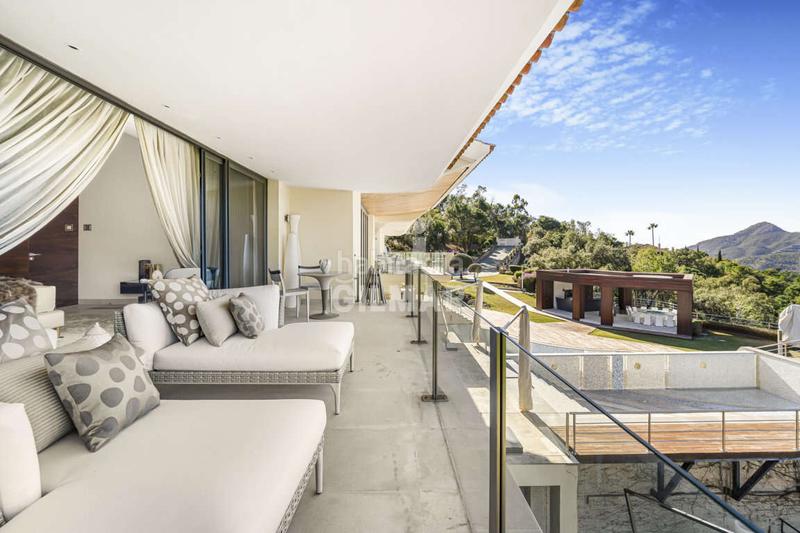 Foto ab2442fe-b6eb-4c3d-8c28-5f7e04f32f79. Chalet avec chauffage parking piscine dans La Zagaleta Benahavís