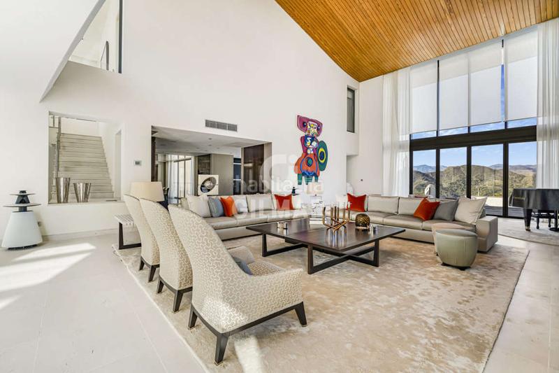 Foto b598a930-42ff-48e3-ba84-119bef99a411. Chalet avec chauffage parking piscine dans La Zagaleta Benahavís