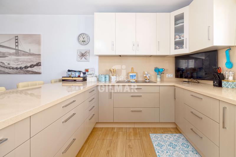 Foto 863077a1-cd26-4e38-8a44-e893e2f2cdd9. Xalet amb calefacció aparcament a San Pedro de Alcántara Pueblo Marbella