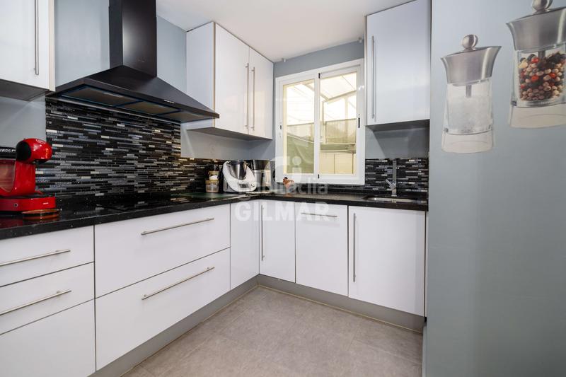 Foto 2f6a5794-78d5-4f56-a029-02c8f21e67cd. Piccolo appartamento con riscaldamento parcheggio piscina in Marbella