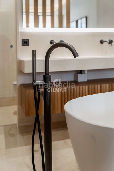 Foto 3a786de2-4fbd-42b0-97b8-98a10b08041e. Apartament amb calefacció piscina a Aloha Marbella