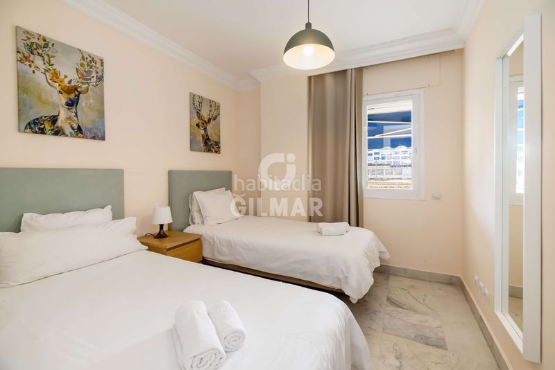 Foto 9c3799af-acbb-462b-9b35-28aee8aaff67. Apartament amb calefacció aparcament piscina a Puerto Banús Marbella