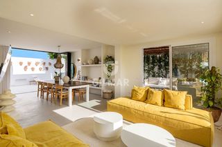 Casa aparellada a Guadalmina Alta. Chalet pareado de 4 dormitorios completamente reformado, donde e