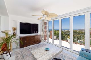 Apartament a La Quinta. Descubre este elegante apartamento de 2 dormitorios completament