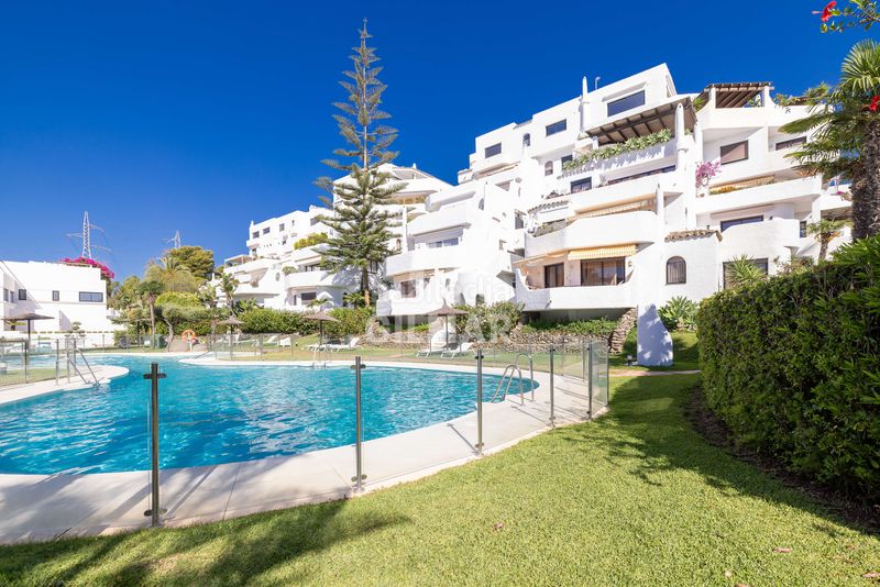 Foto 7ef3ffc3-2e37-4c21-b0c7-7f2c9510bbb5. Dúplex amb calefacció aparcament piscina a lomas de Marbella club Marbella