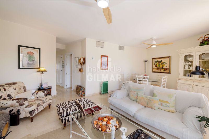 Foto de780c9a-b519-4412-b047-74c5b89d1684. Dúplex amb calefacció aparcament piscina a lomas de Marbella club Marbella
