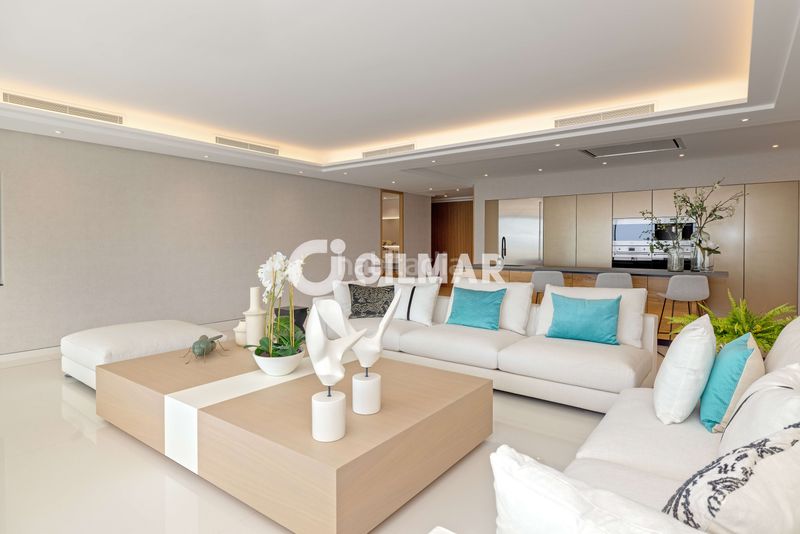 Foto 95ad1817-67d4-4a8c-b089-9160ce9250da. Apartament amb calefacció aparcament piscina a Puerto Banús Marbella
