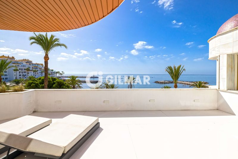 Foto d382453b-5d79-429a-ba9a-cf8d1f23cea7. Apartament amb calefacció aparcament piscina a Puerto Banús Marbella