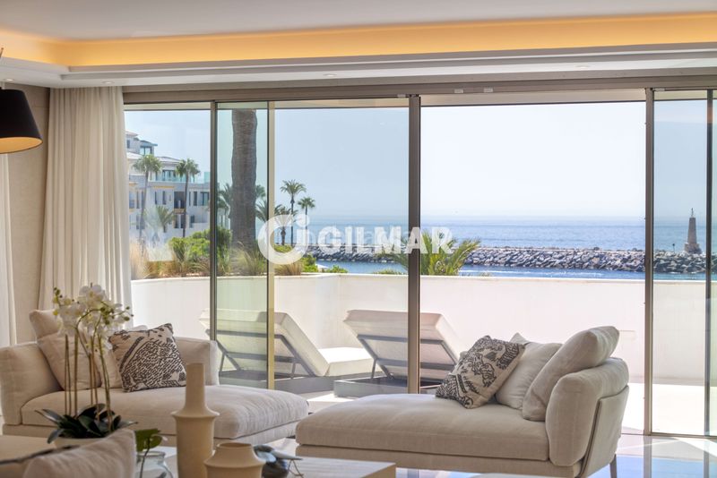 Foto f7460048-c205-467b-a0e8-cdee51b354d0. Apartament amb calefacció aparcament piscina a Puerto Banús Marbella